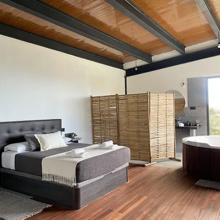 Heated Swimming Pool Jacuzzi Apartamento *